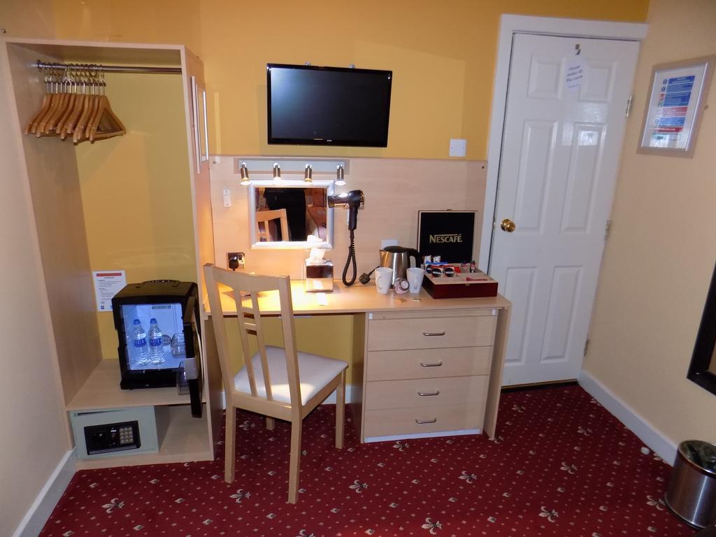 The Norwood Bed & Breakfast Blackpool Room photo